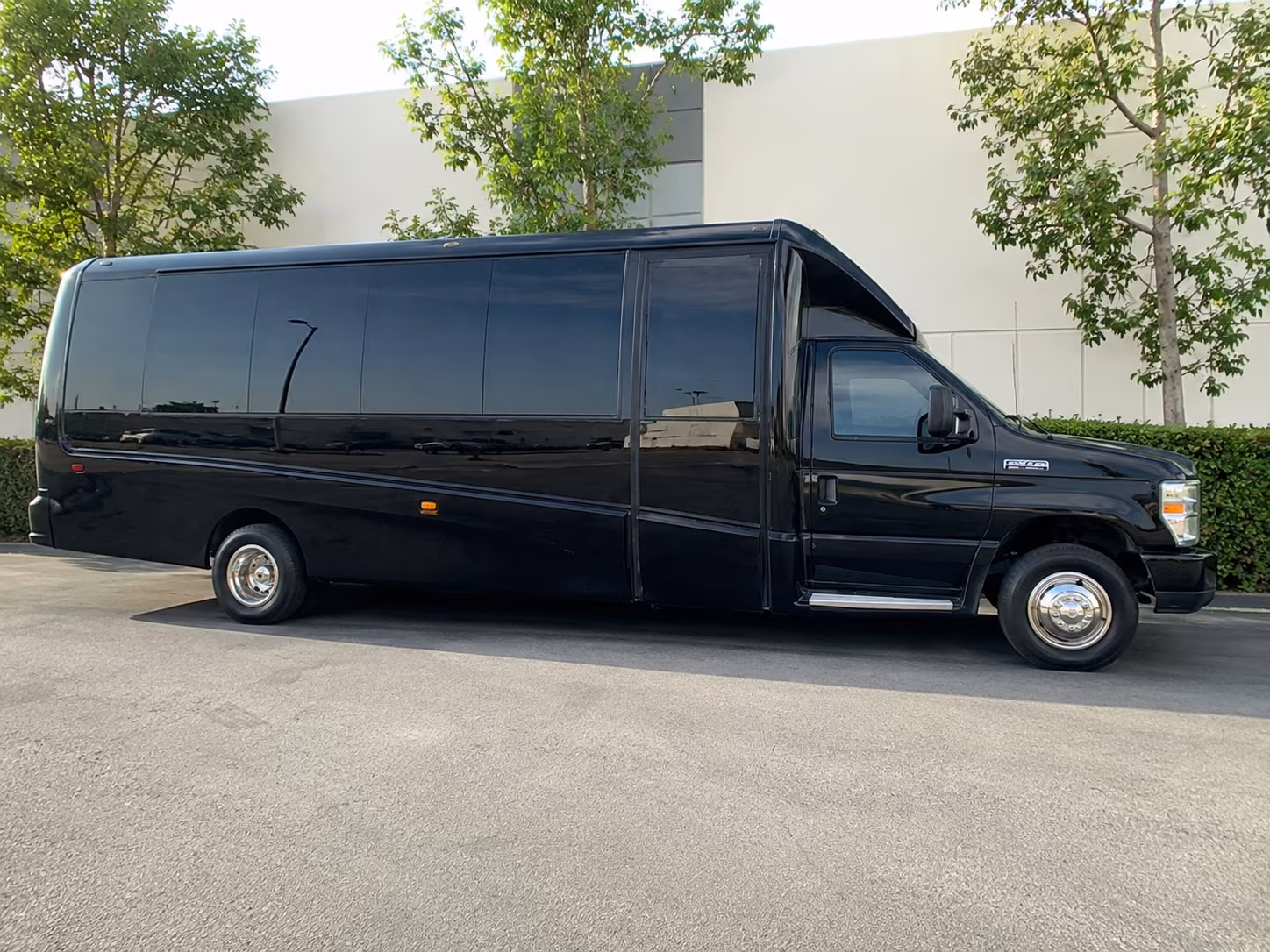 cross the tri cities in one bus kingsport bristol and johnson city group transportation made easy
