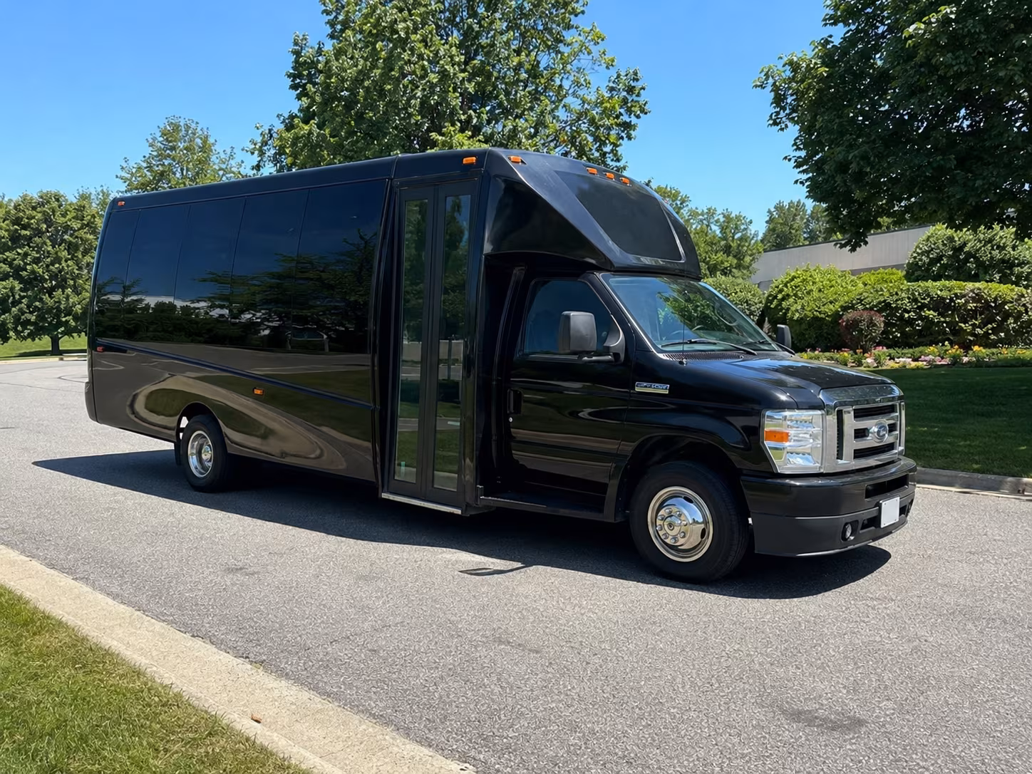 franklin bus rentals