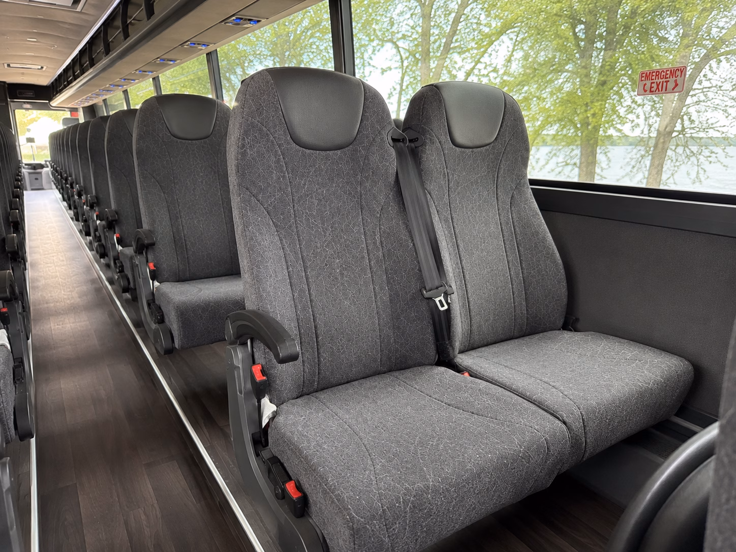 hendersonville keep your wedding party and guests together with a hendersonville charter bus