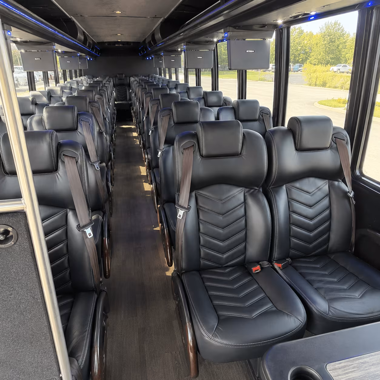 hendersonville rent a bus for teams and fans traveling to away games and tournaments