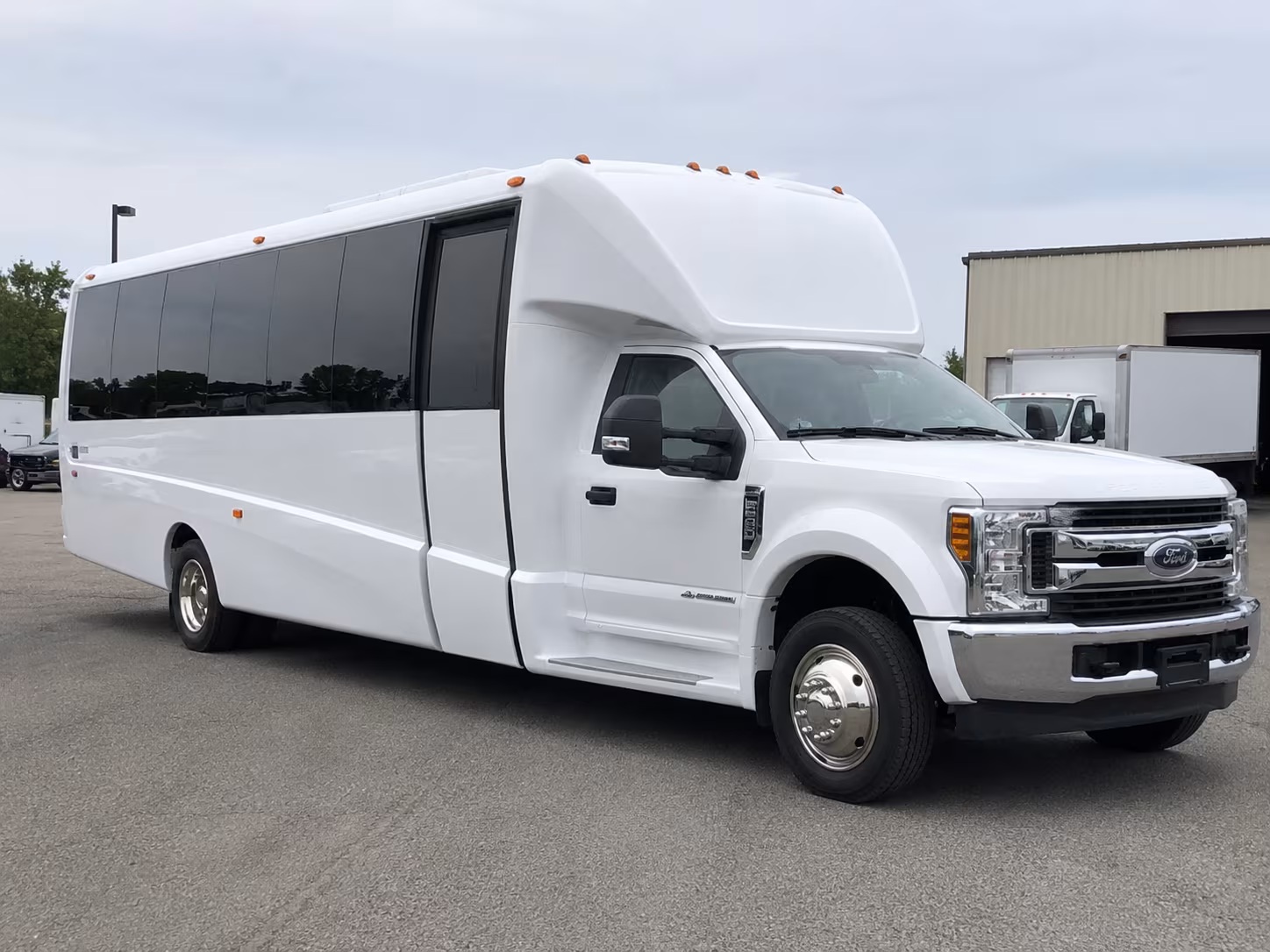 instant online bus rental quotes in johnson city