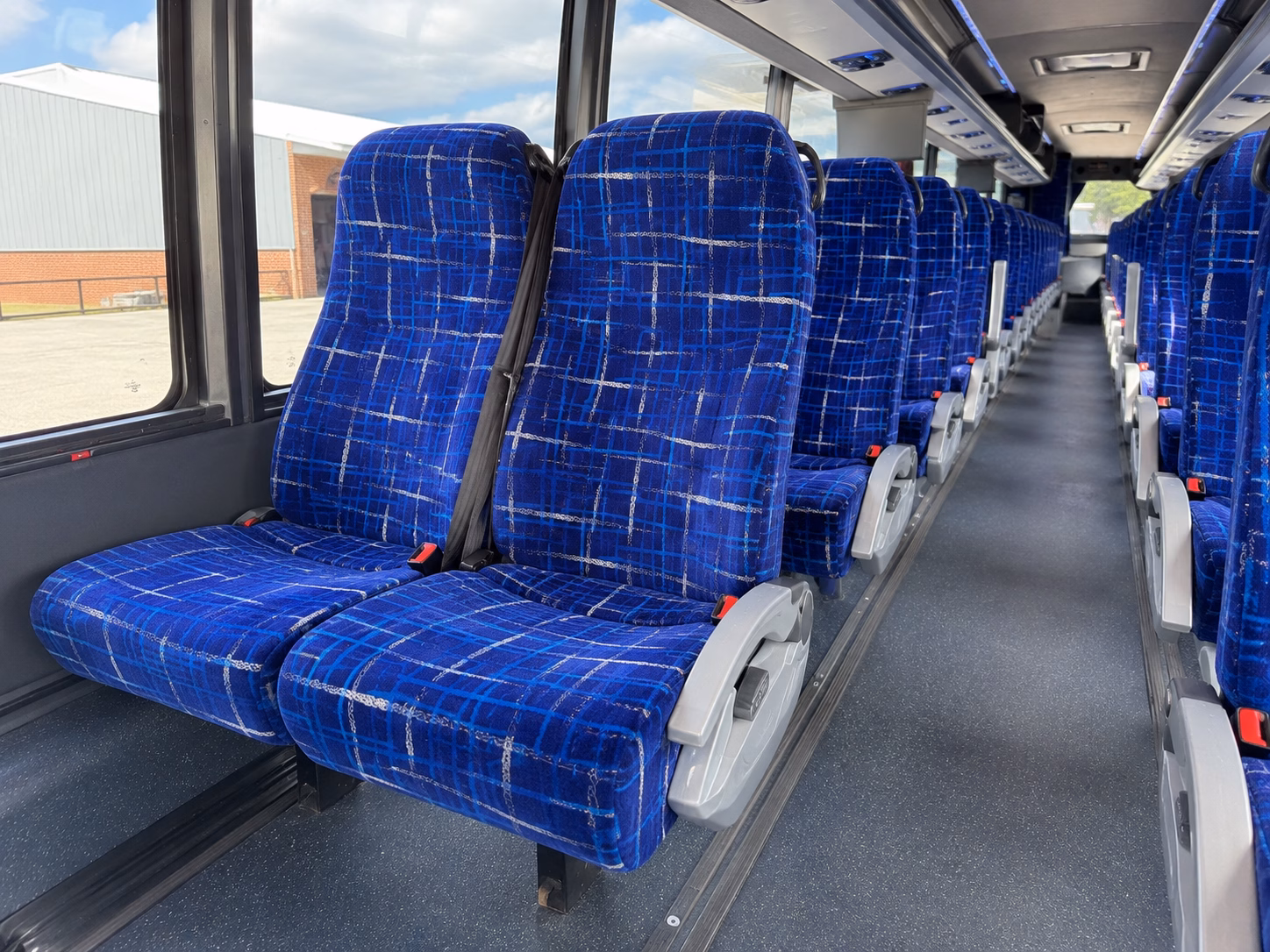jackson airport transfer charter buses for jackson groups