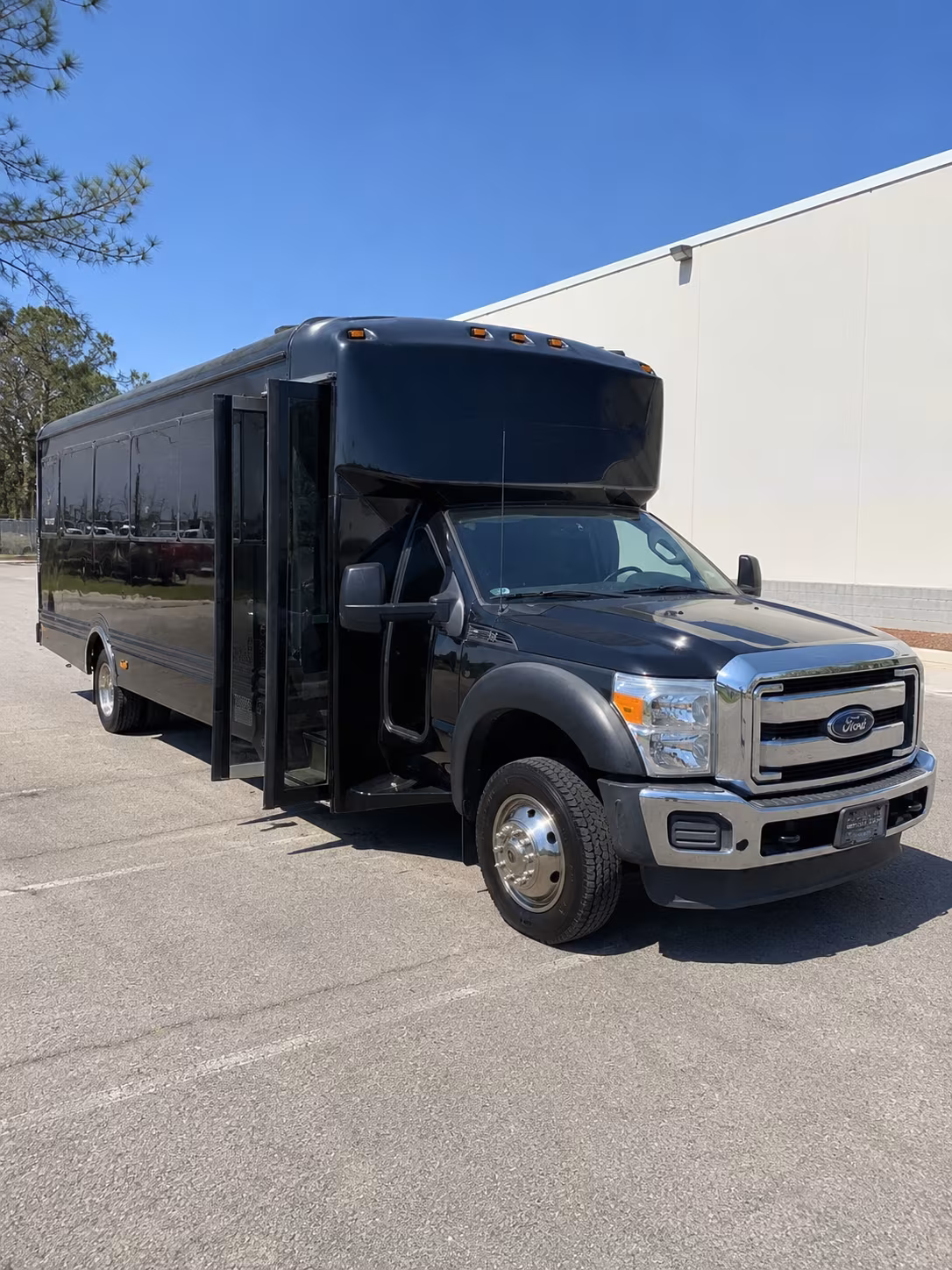 jackson bus rentals