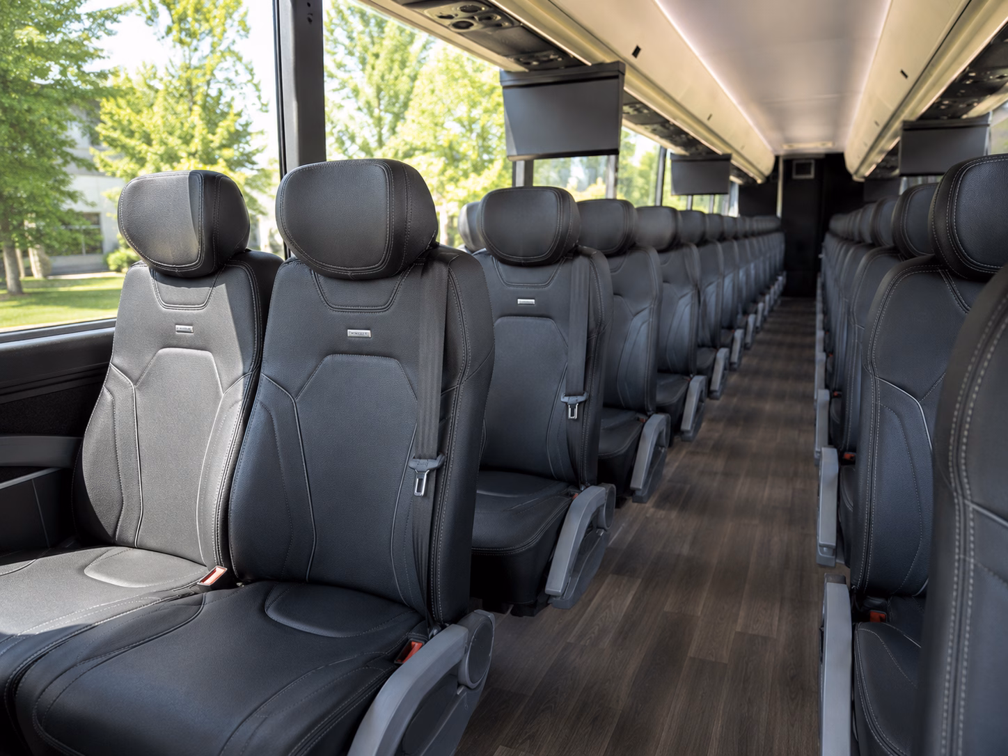 kingsport rent a long distance charter bus in kingsport