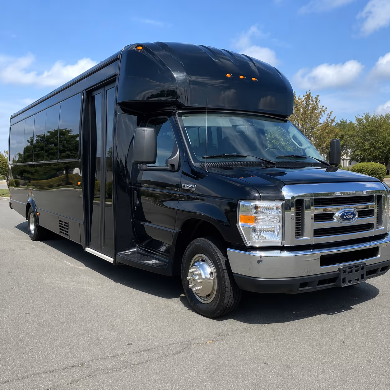 memphis concert bus rentals for groups and fans