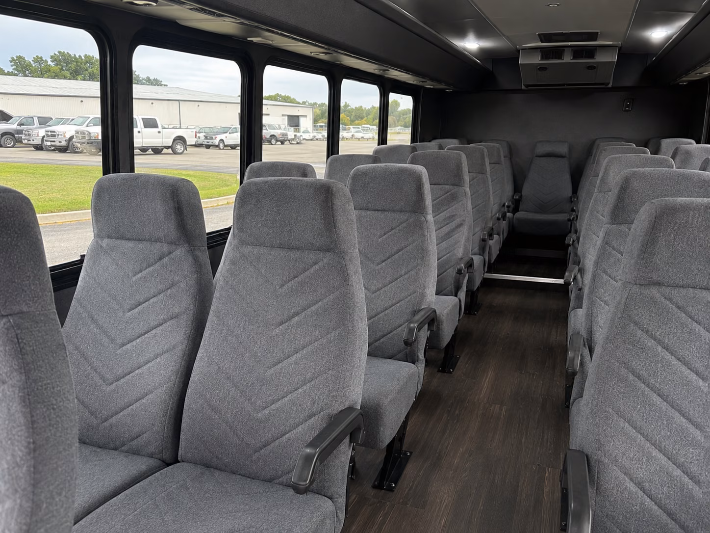 memphis prom party bus and charter bus rentals