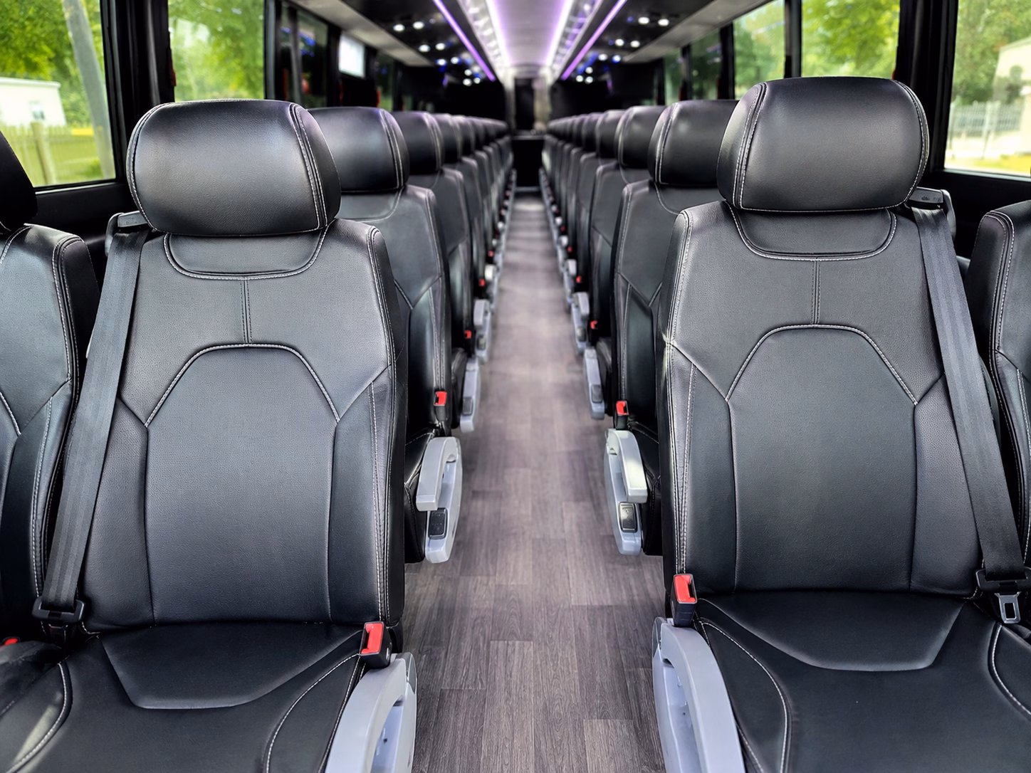 whether it s a small interagency meeting or a large personnel move johnsoncitycharterbuscompany com finds the right bus