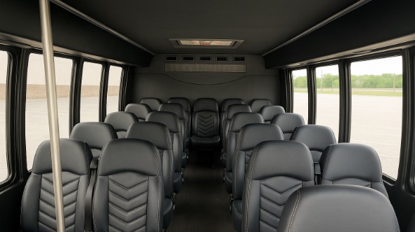 johnson city 18 passenger minibus rental